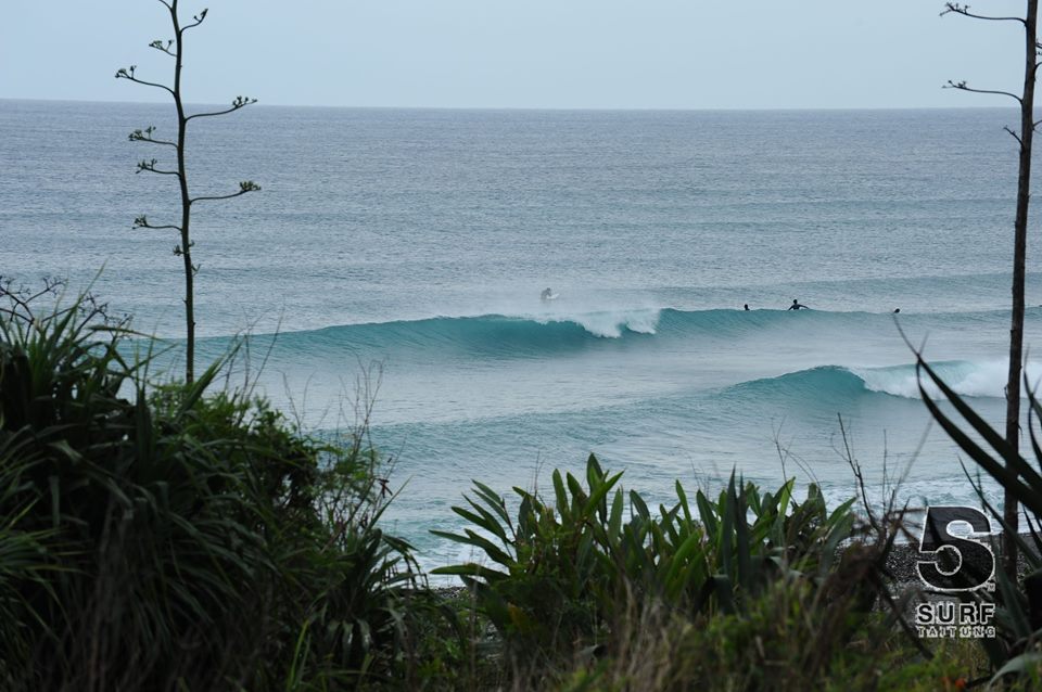 Surf’s up 東台湾サーフトリップ＆波情報と旧正月について